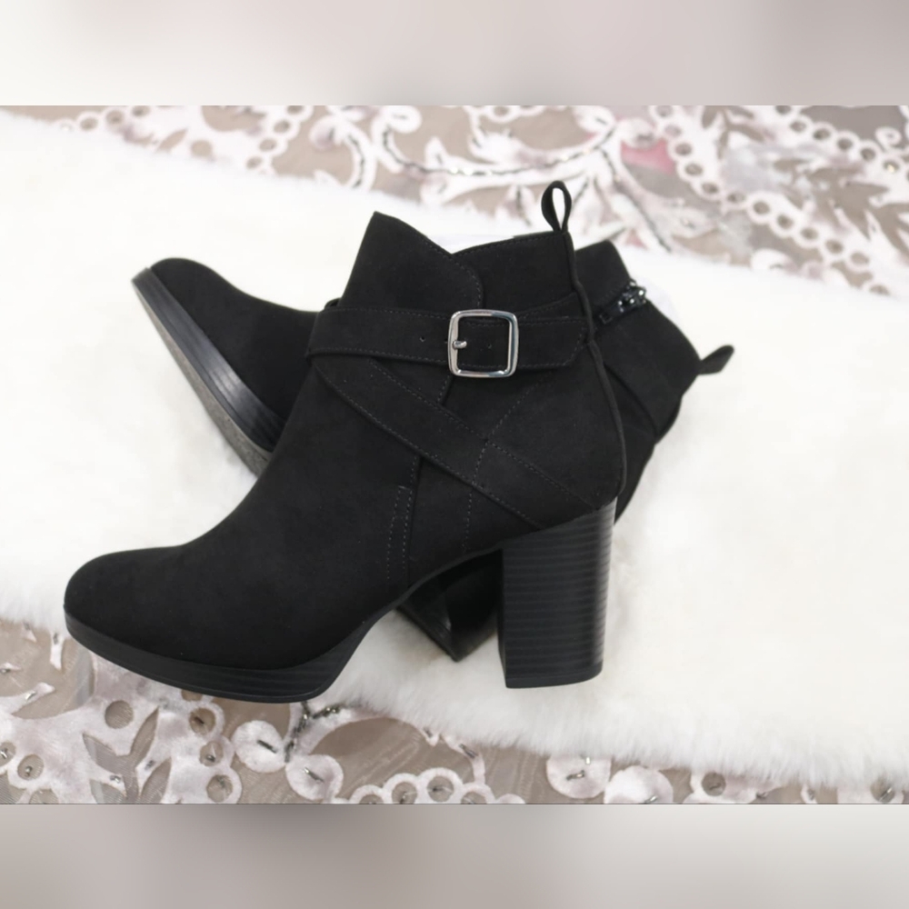 Style & Co. Womens Zaharaa Faux Suede Zipper Booties